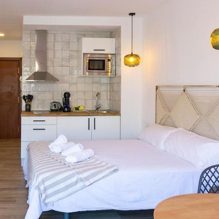 Apartment Carihuela Beach Malaga Torremolinos Kültér fotó