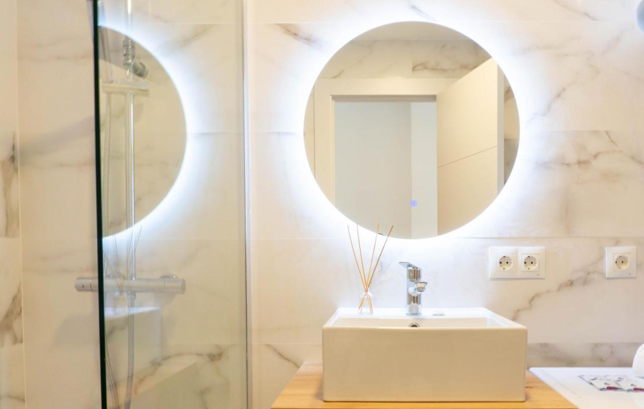 Apartment Carihuela Beach Malaga Torremolinos Kültér fotó