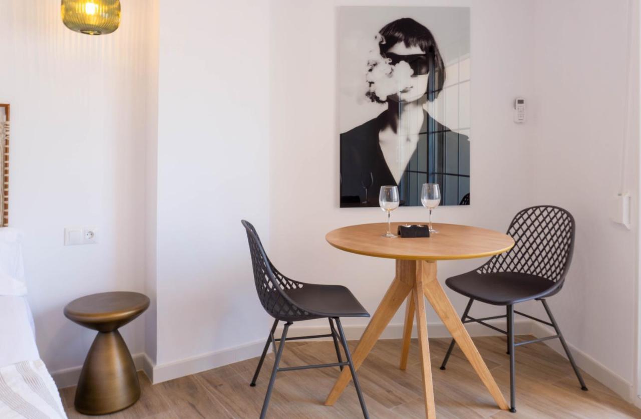 Apartment Carihuela Beach Malaga Torremolinos Kültér fotó